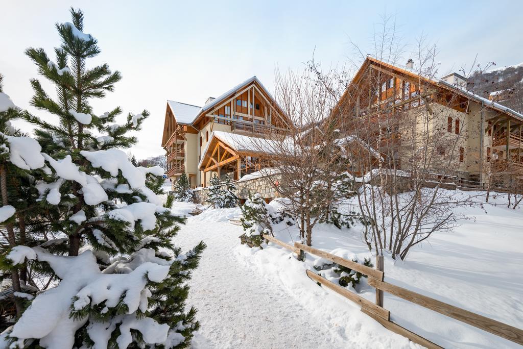 Lagrange Vacances Chalets Du Galibier Valloire Luaran gambar